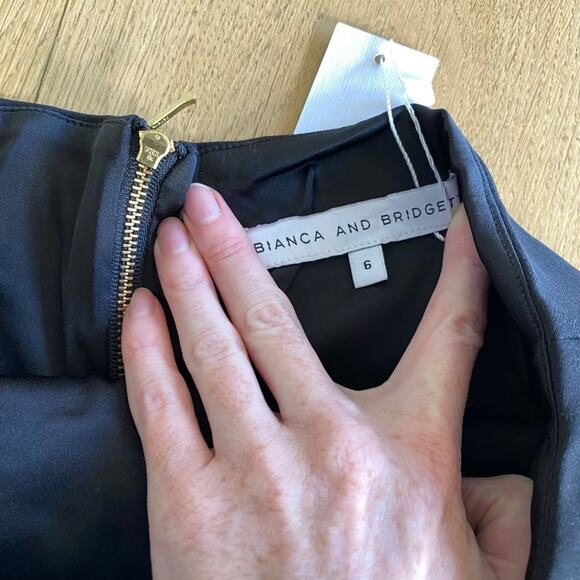 Bianca and Bridgett - Blazer Style Strapless Corset Top in Black - Picture 3 of 6